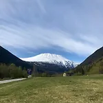 Hyttegrend, Gamlestugu, Telemark Tuddal