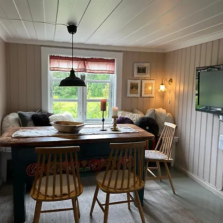Feriehus Hyttegrend, Gamlestugu, Telemark *